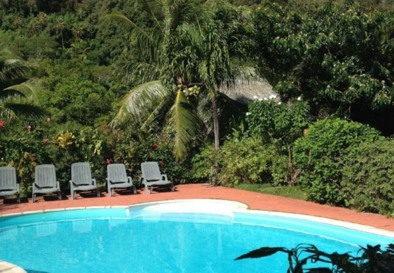 Chambres d'hôtes à Fare - HUAHINE - Bungalow Ylang Ylang 