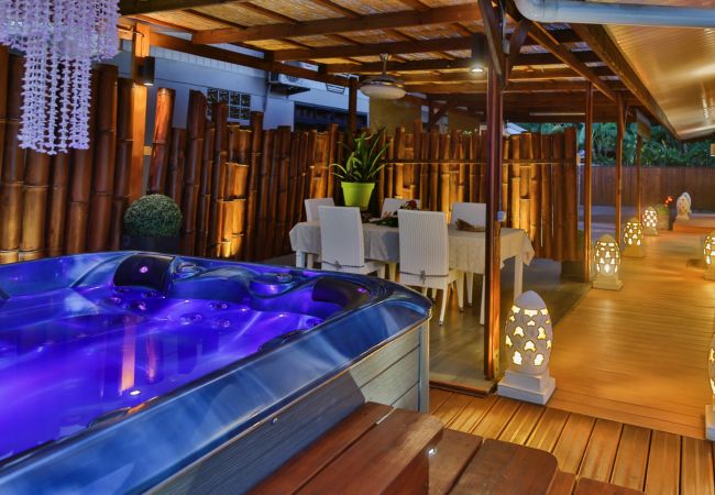 Vue du jacuzzi Jacuzzi