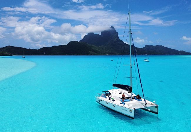 Chambres d'hôtes à Vaitape -  BORA BORA - Poenui Sailing boat