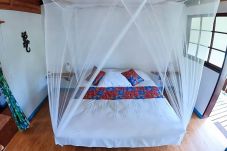 Chambres d'hôtes à Opoa - Chambre d'hôtes Oviri 1