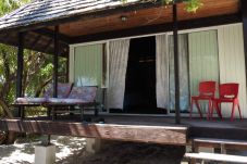 Bungalow à Avatoru - RANGIROA -  Fare Blue spot family