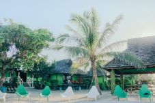 Bungalow à Avatoru - RANGIROA -  Fare Blue spot garden