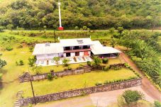Rent by room in Taiohae - NUKU-HIVA - Taiohae Room & Free Breakfast n°3 
