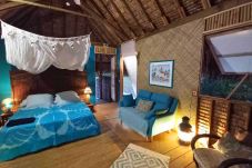 Bungalow in Hipu - TAHAA - Motu Lodge Moana