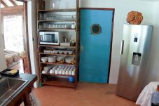 Terraced House in Opoa - RAIATEA-Fare Oviri 2- Ylang Ylang 