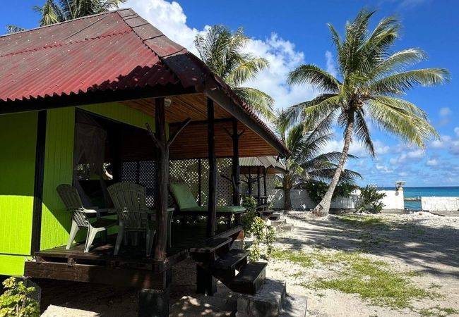 Bungalow in Avatoru - RANGIROA -  Fare Blue spot 